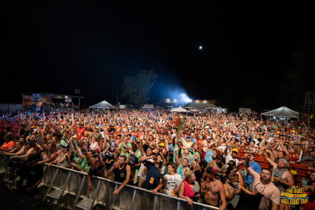 ๐ฅLooking for that one weekend that ACTUALLY lives up to the hype?? This is it!!
๐93.7 The Bull and Ozark Outdoors are bringing back The Bull Float Trip for 2 days of live country music, a float with your crew, and nights that don't end when the last song plays!
๐ถDJ Club Set by Dustin Lynch, plus Walker Montgomery, Jacob Hackworth, Taylor Austin Dye, Mark Perkins, and SUPE
Show up and show out for THE summer event!!
https://bullfloat.ozarkoutdoorsresort.com/
#bullfloattrip