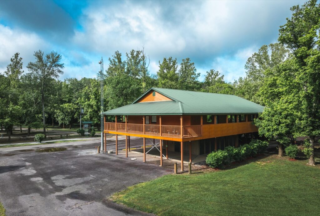 Exterior of the River’s End – Motel at Ozark Outdoors Riverfront Resort